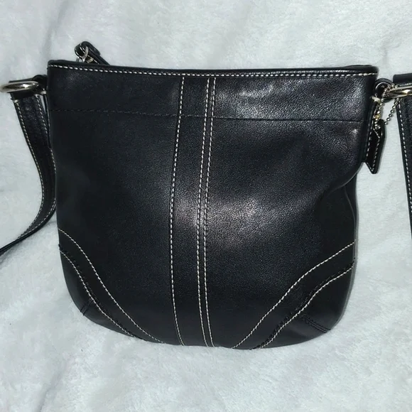 COACH Soho Black Leather Swingpack Small Crossbody Bag - Picture 2 of 12